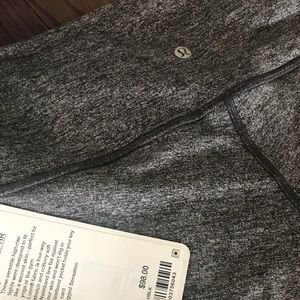 Never worn Lulul Lemon leggings size 12.